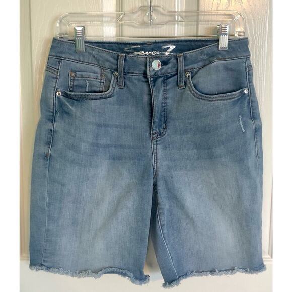 Seven7 Light Wash Sunset Bermuda Shorts Mid Rise Women's Jean Shorts - 8 - Picture 2 of 9